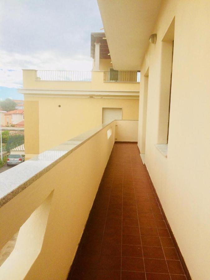 A Due Passi Rooms La Maddalena  Exteriér fotografie
